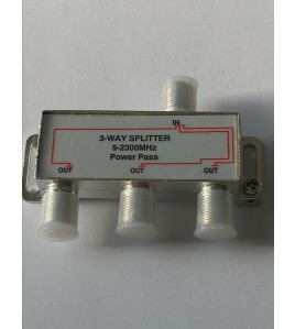 Distribuitor / Splitter TV, 3 iesiri, o intrare ( power pass )